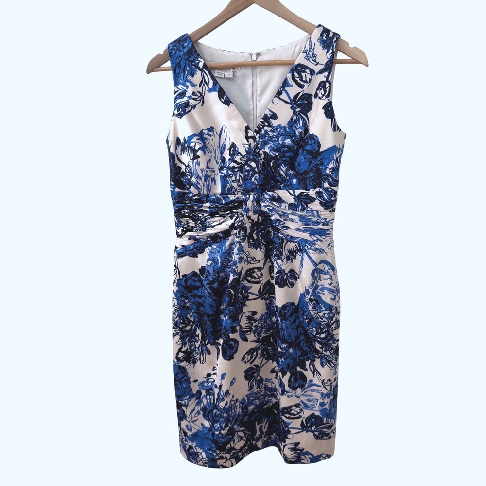 Kay Unger Sheath Dress‎ 8 Blue White Floral Silk Ruched V-Neck Sleeveless